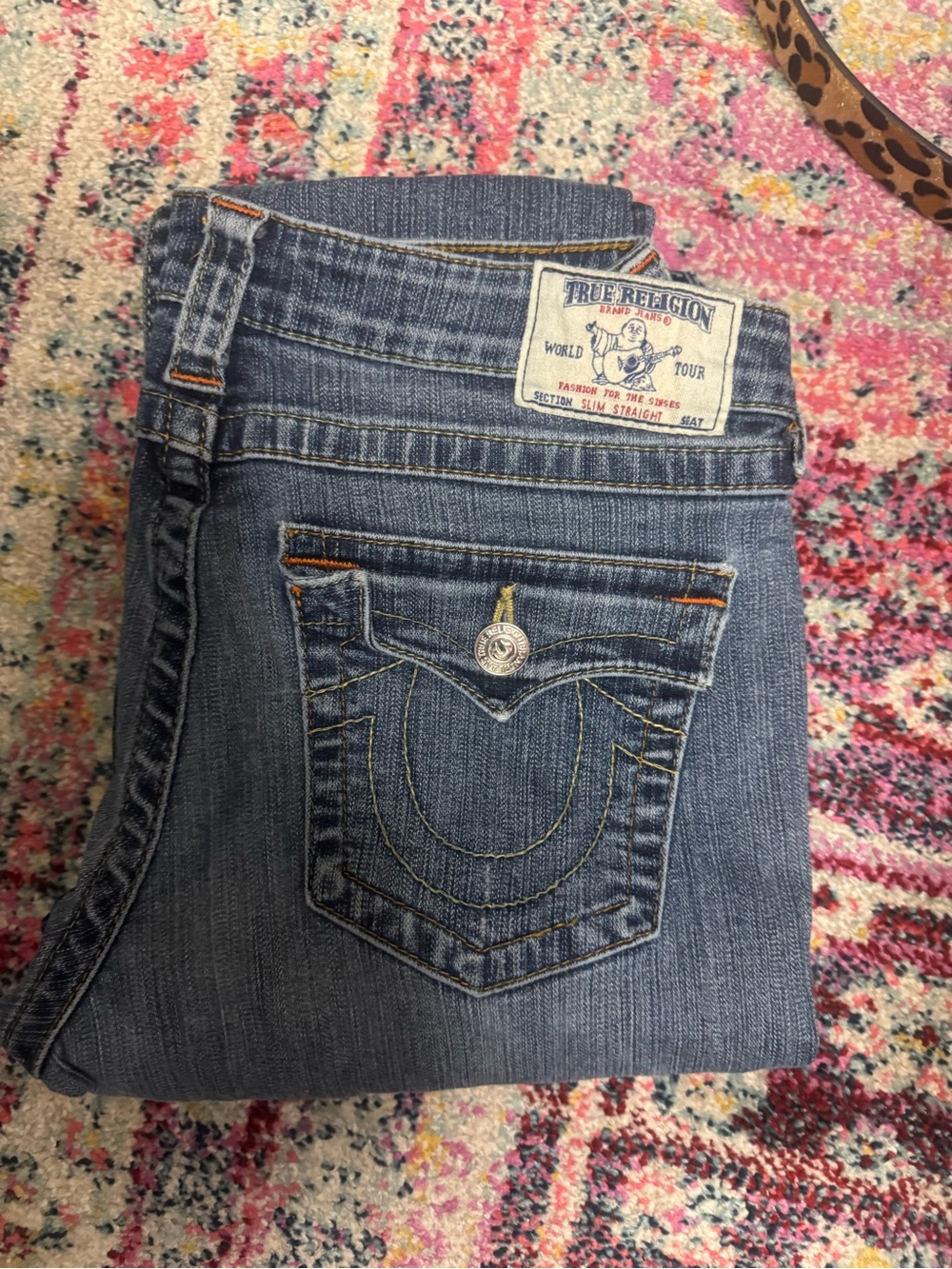True Religion Women’s Medium Blue Straight Leg Jeans with Signature Pocket